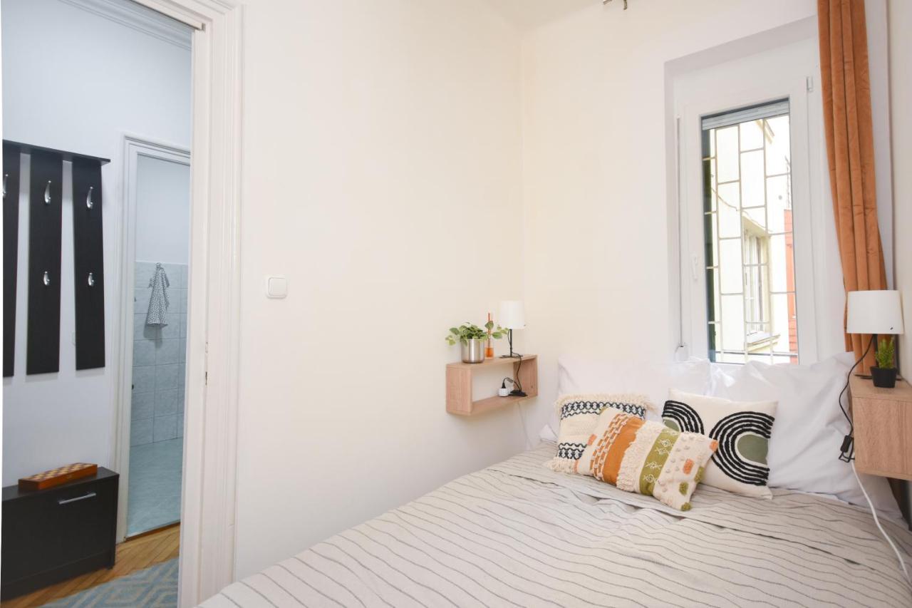 Castle Nest Apartment Будапеща Екстериор снимка